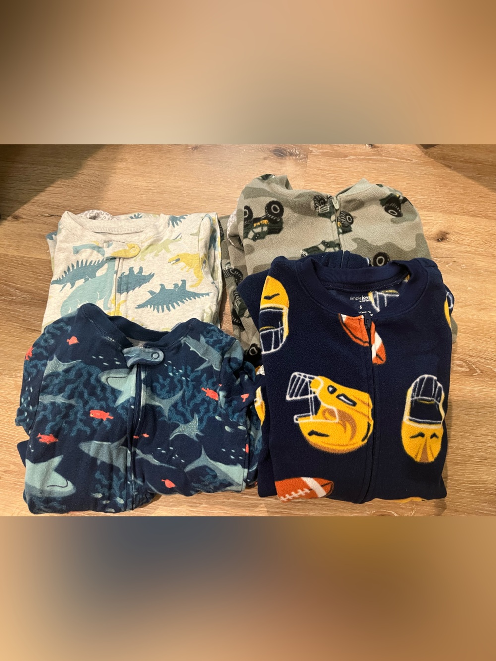 5T Carter's Kids Pajama Set